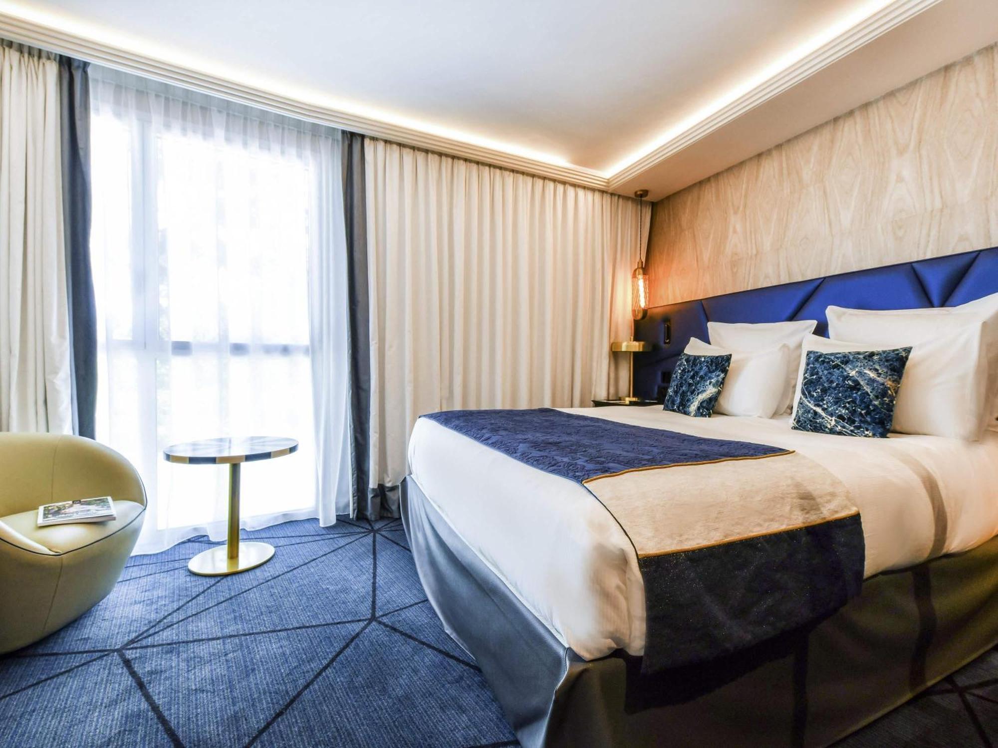 Deluxe King Room Balcony